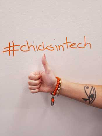 #chicksintech